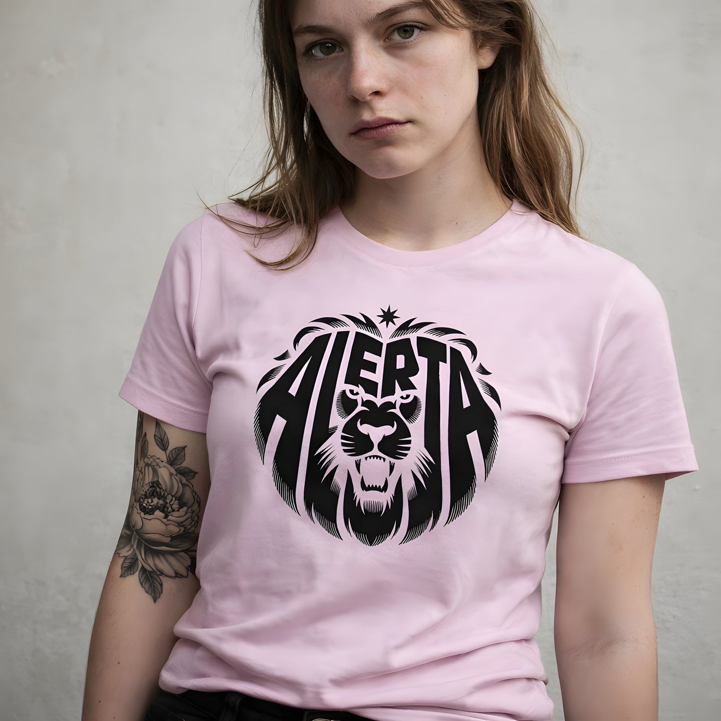 Alerta Lion [Black] - Retail Fit T-Shirt