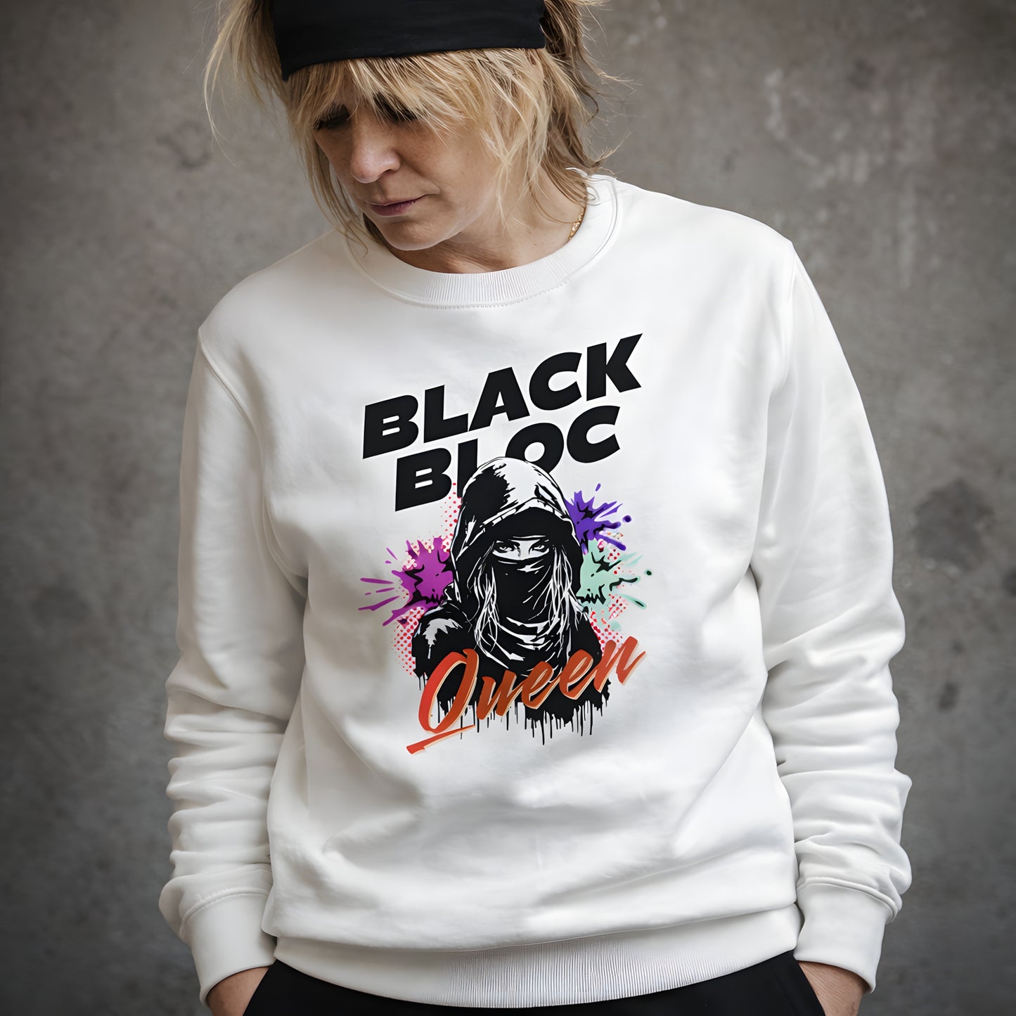 Black Bloc Queen - ECO Premium Sweatshirt