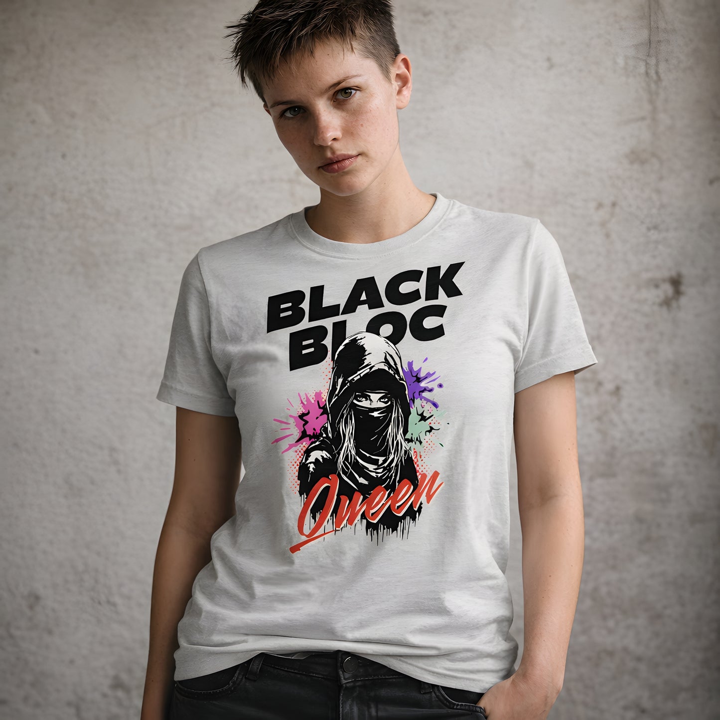 Black Bloc Queen - Retail Fit T-Shirt