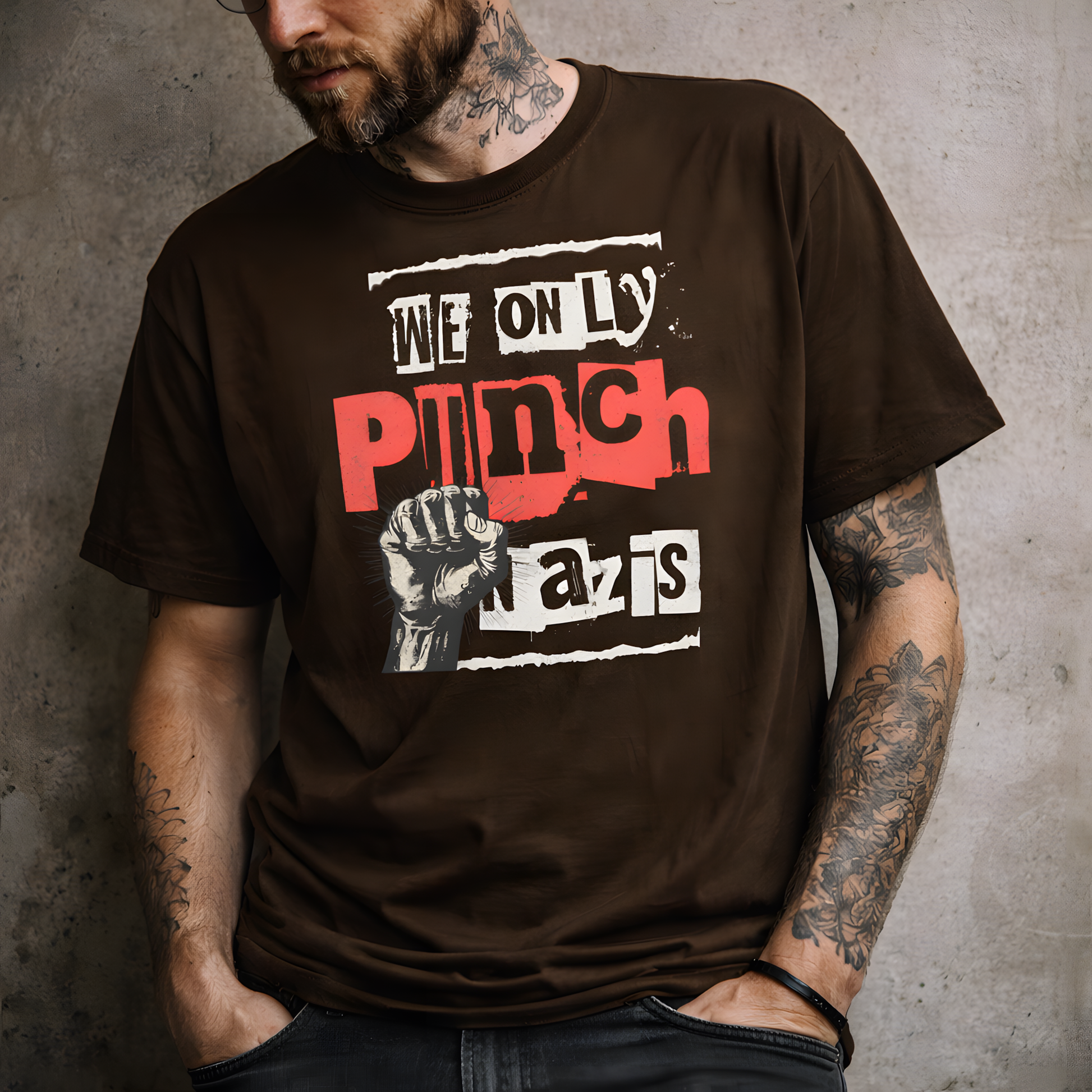 We only punch Nazis - Basic T-Shirt